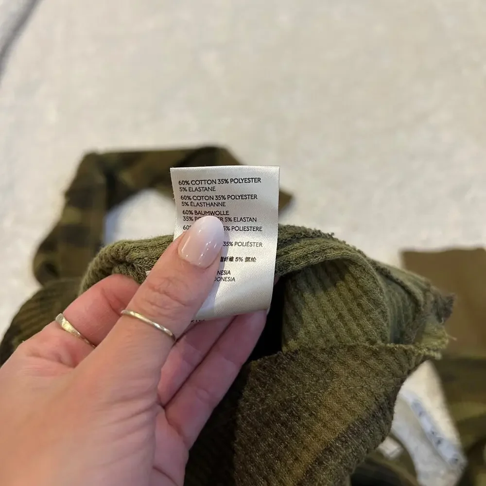 We the Free Womens Green Camp Long Sleeve Size XS Grunge/Indie/Dark Core - Picture 6 of 6